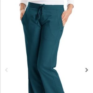 Healing Hands Scrub Set In Caribbean